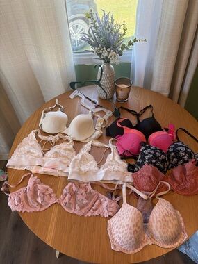 Bra Bundle (mostly Victoria Secret)